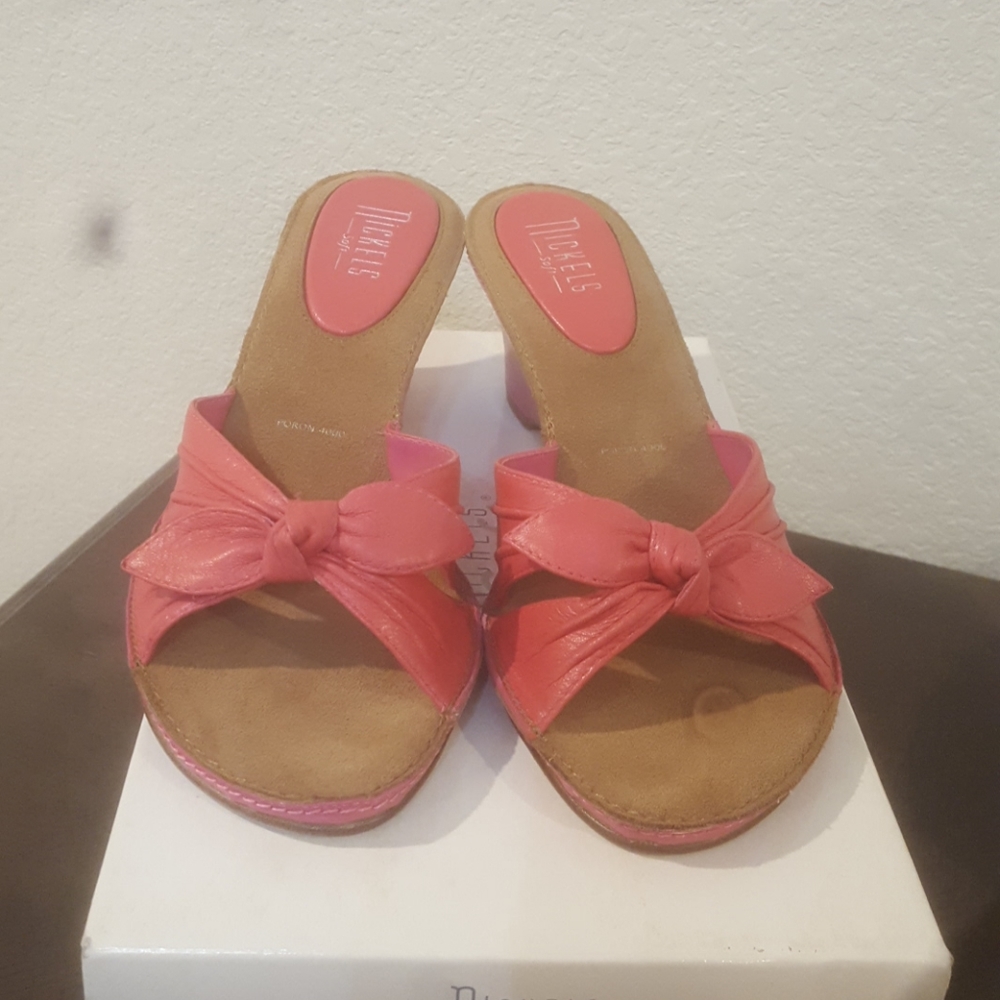 Nickels Wedge heel